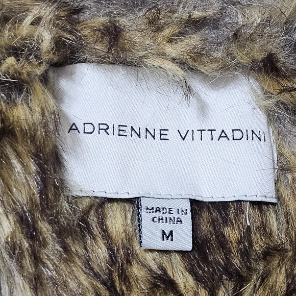 Adrienne Vittadini Navy Blue Quilted Puffed Fur Lined Vest Size Medium - Picture 14 of 16